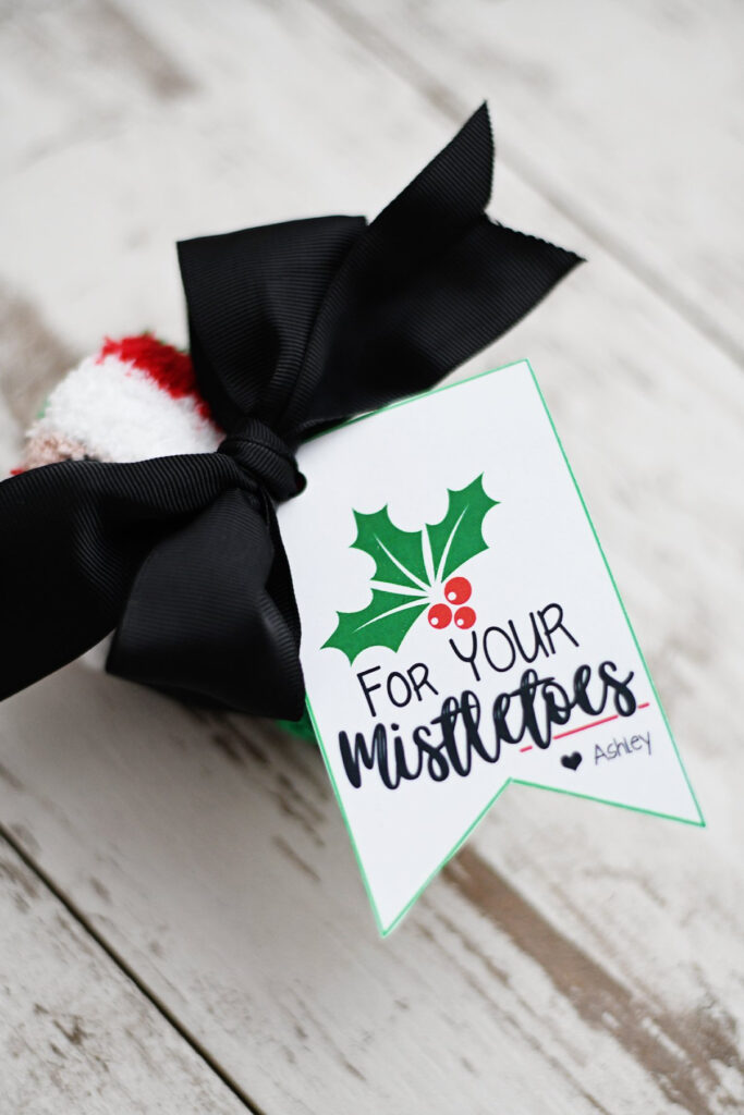 Free Printable Christmas Gift Tags : For Your Mistletoes — Pink Inside Free Printable Mistletoe Tags Free Printable Christmas Gift Tags : For Your Mistletoes — Pink Inside Free Printable Mistletoe Tags